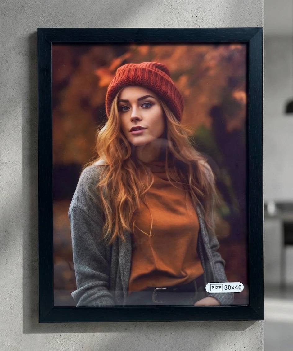 قاب عکس کلاسیک  دیواری رنگ مشکی سایز 40*30